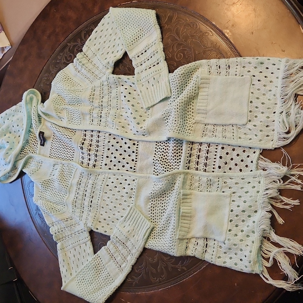 Introspect Pale Green Sweater Sz M